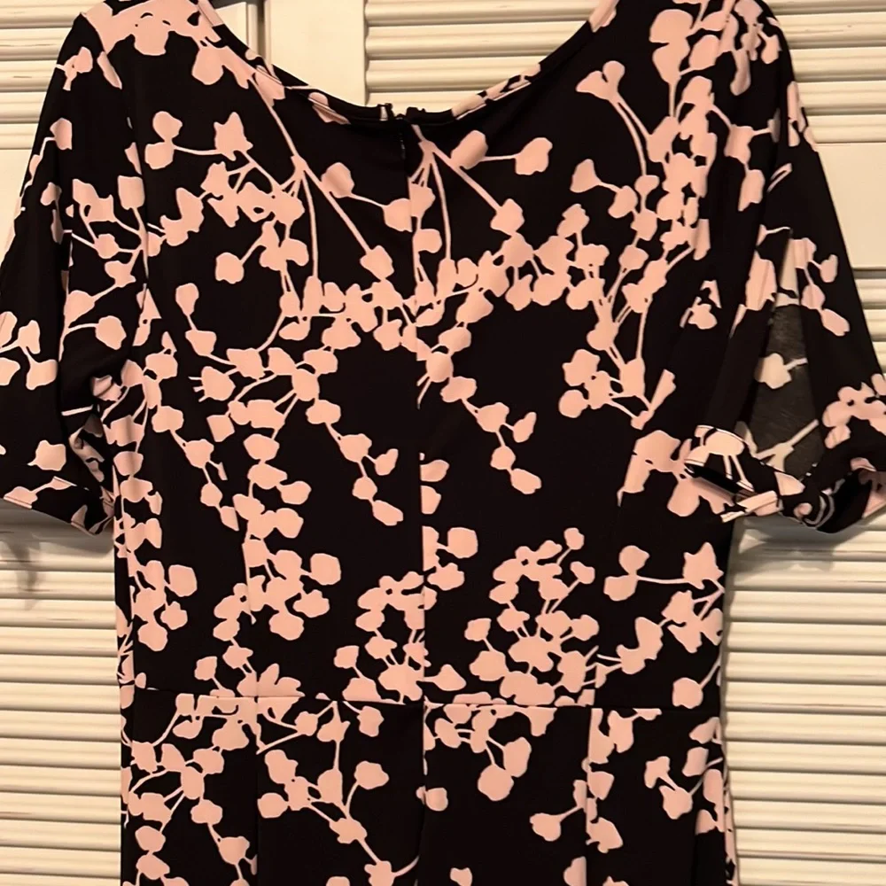 TALBOTS Floral Tie Sleeve Dress - Picture 4 of 8